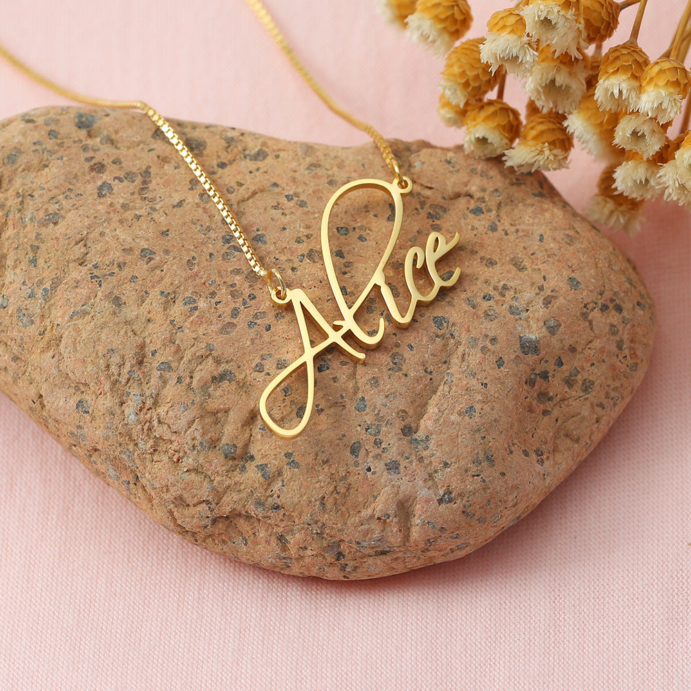 Alice – Saccharine